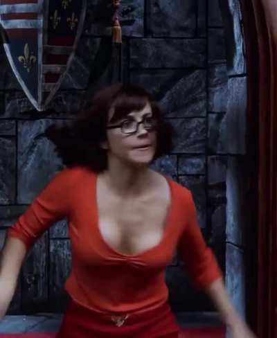 Linda Cardellini