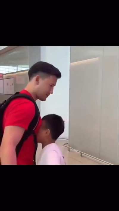the hug of ‘87