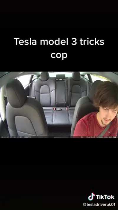 Cop doesn’t know what a Tesla is