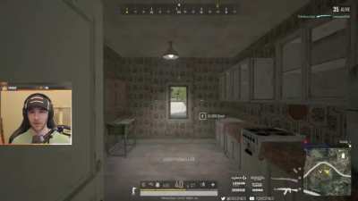 PUBG streamer randomly shoots one sniper bullet to test out a bug, accidentally kills enemy 400m away.