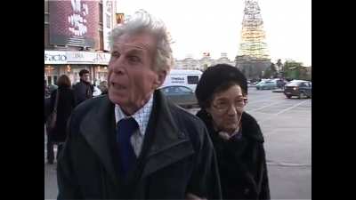 Cetatean din Oblivion si aghiotanta sa, apostati de un reporter si niste indivizi in Bucale
