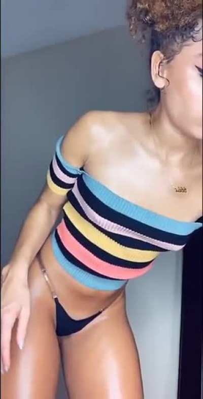 SOoO mesme<wbr>rizin<wbr>g...🤪<wbr>🤪🤪 More OF content and 300+ girls just in our server for cheap! Save your money and join us now 😎 Link in comments 👇👇👇