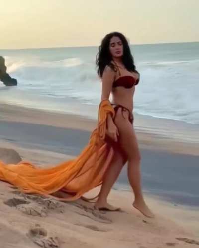 Salma Hayek