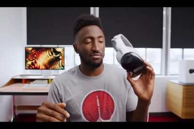 marques brownlee plays purse owner?