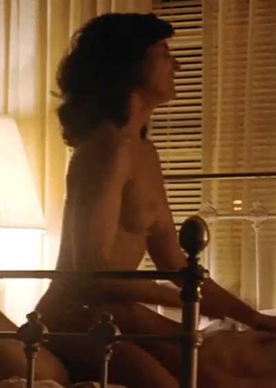 Alison Brie (Glow Season 1 Episode 1)
