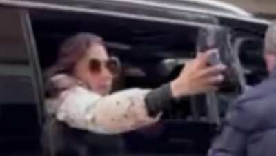 Larry vs the paparazzi