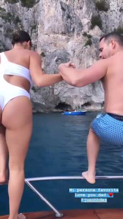 Leli Booty