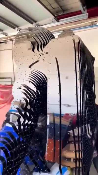 Julian Voss-Andreae is a quantum physicist-turned-sculptor. His work is heavily influenced by his background in science and his blending figurative sculptures that can nearly vanish infront of our eyes