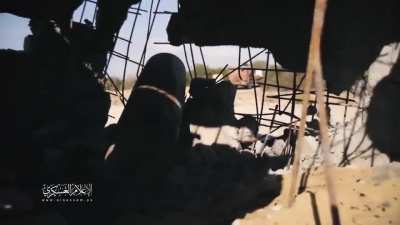 HAMAS INSTALLING WATER PIPES IN GAZA FROM UNUSED SHELLS AND ROCKETS. STUPID WESTOIDS WITH THEIR PROPAGANDA!!!