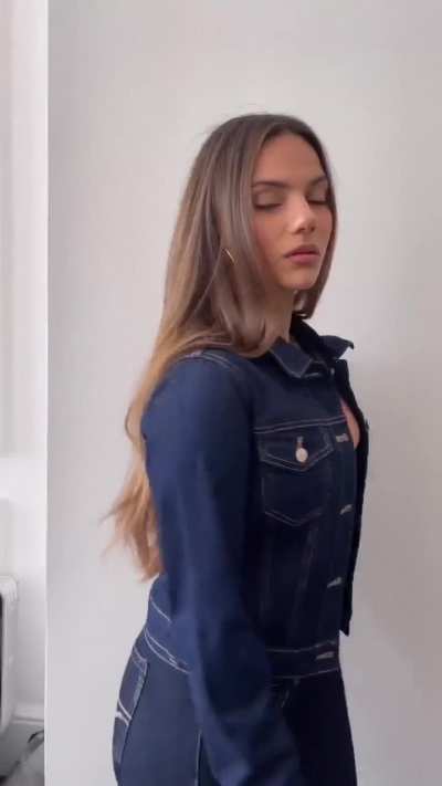 Dafne Keen