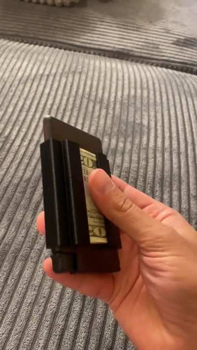 Simple cash holder for pop-up wallet