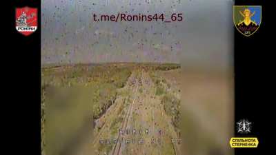 Ukrainian kamikaze drone destroys a Russian BM-21 Grad 