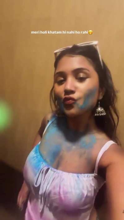 Muskan Ranka in white and pink tie-dye ruched sweetheart neck camisole top paired with blue printed shorts