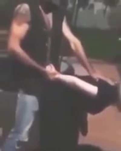 Taktikleri öğrendiniz video atarsiniz artık NSFW gerek yok