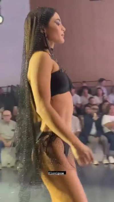 Lovi Poe