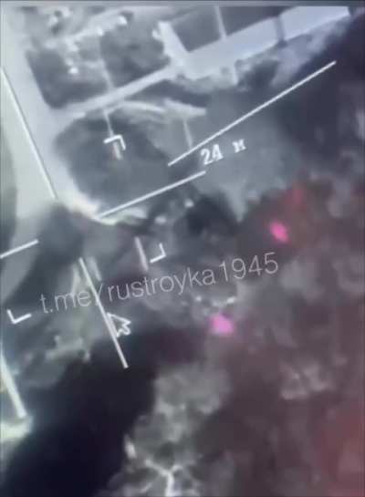 Alleged destruction of a Ukrainian tank using the Russian 