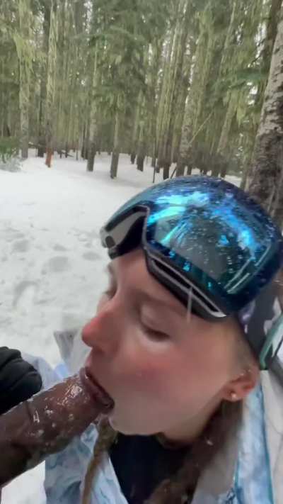 Blow bubbles 