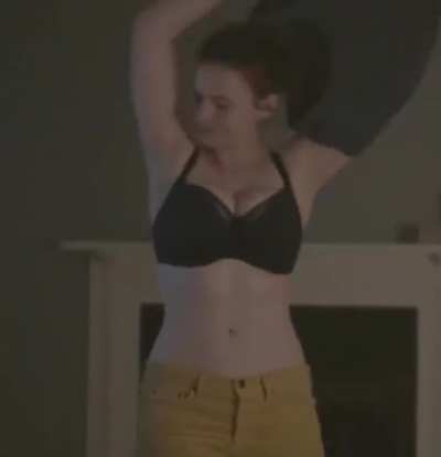 Hayley Atwel<wbr>l....<wbr>.damn<wbr>.....