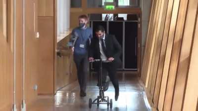 HMRB I'M LATE FOR A MEETING!!!