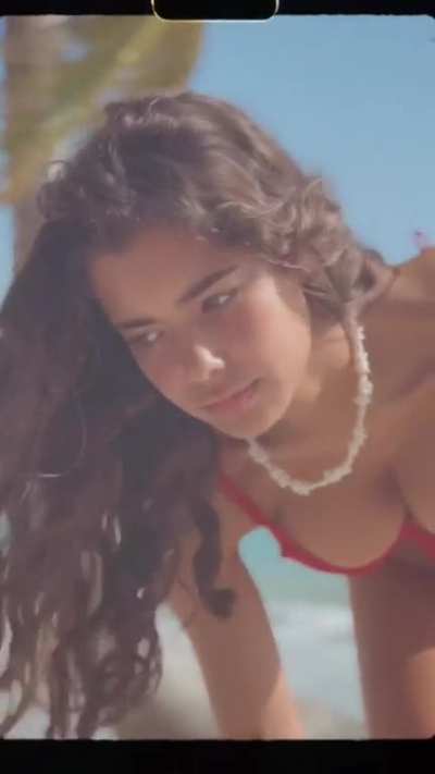Carolina Azevedo 🥵
