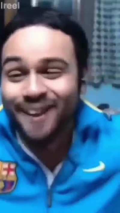 All the IPL teams have gathered to discuss about their trophies. This is how RCB started the conversation:-