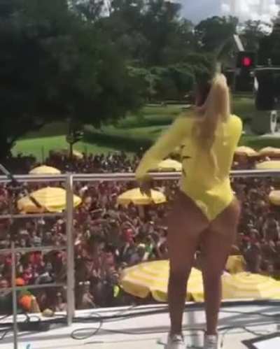 That big ass🤤