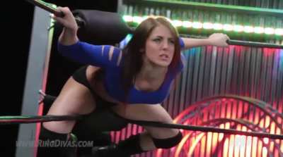 Tessa Blanchard kicked in her crotch