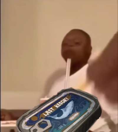 Happens 5 times to me, never eating them again
