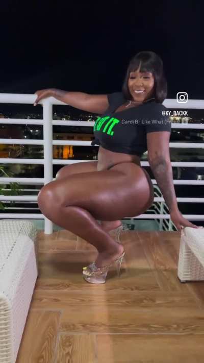 Auntie got yams