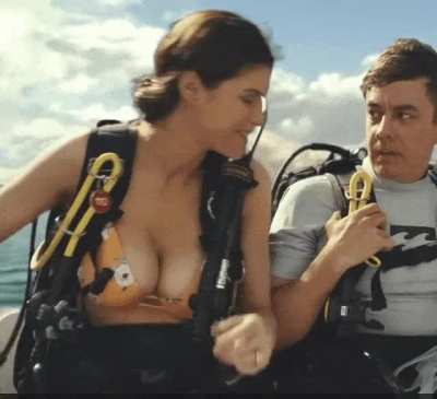 Alexandra Daddario deleted Scene From Rampage
