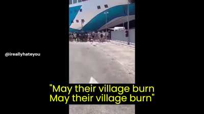 Last Tuesday, the people of Syros, Greece, protested in solidarity with Palestine in front of an Israeli cruise ship that was scheduled to dock at the island. In response to 