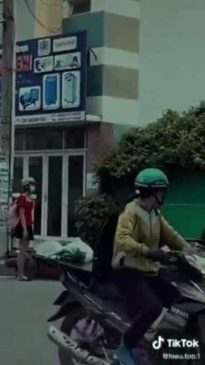 Solo usuarios de stand pueden ver esta batalla tan épica