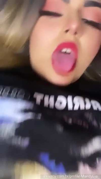 @MandyLiia