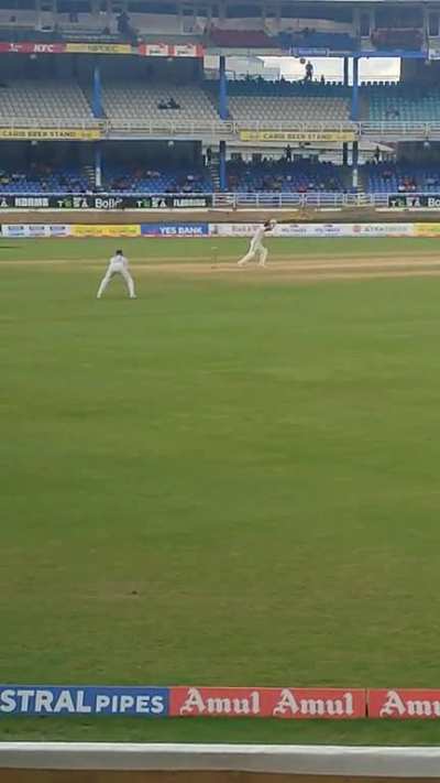 This is unbelievable he actually can leave a ball