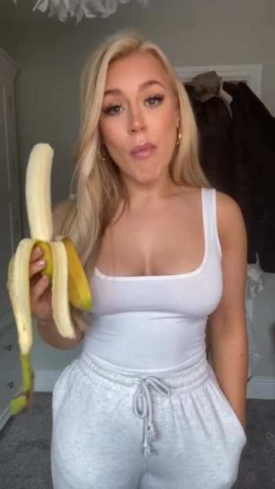 She could have done it in one 🍌