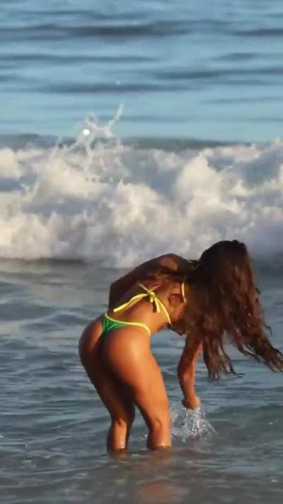 Isabella Arantes