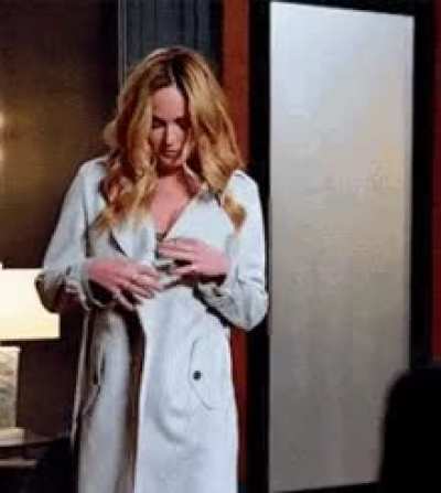 Caity Lotz