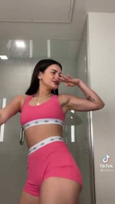 🍆🍑