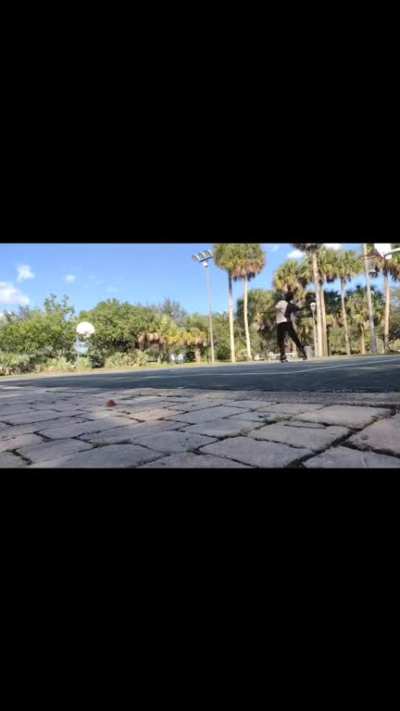 sit spin to buckets full court!