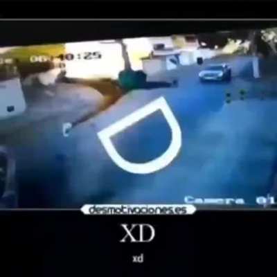 X D