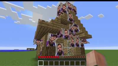 When your friend in Minecraft knows nothing about anything about stealing your diamonds: