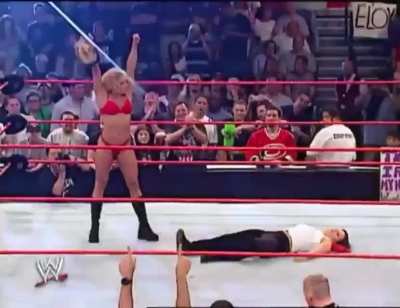 Trish Stratus