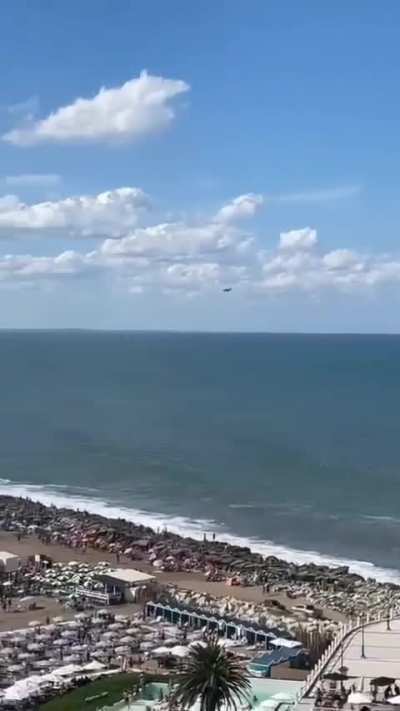 Show aereo en MDQ por los 150 aniversario de su fundacion.