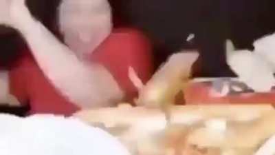 Food is kill, no