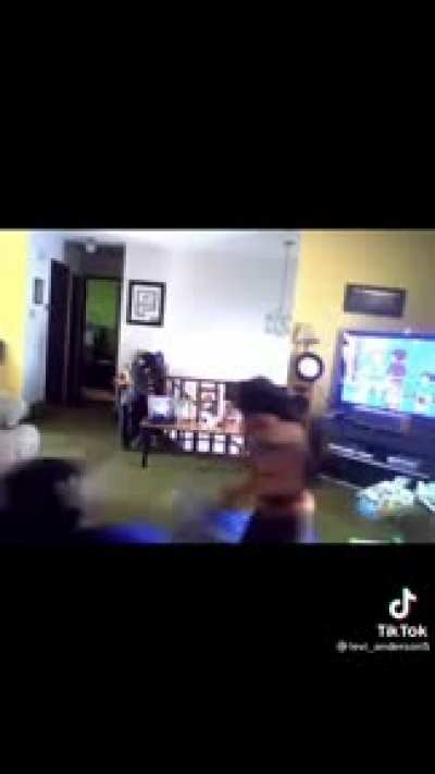 Bro that kid got murdered (not my vid)