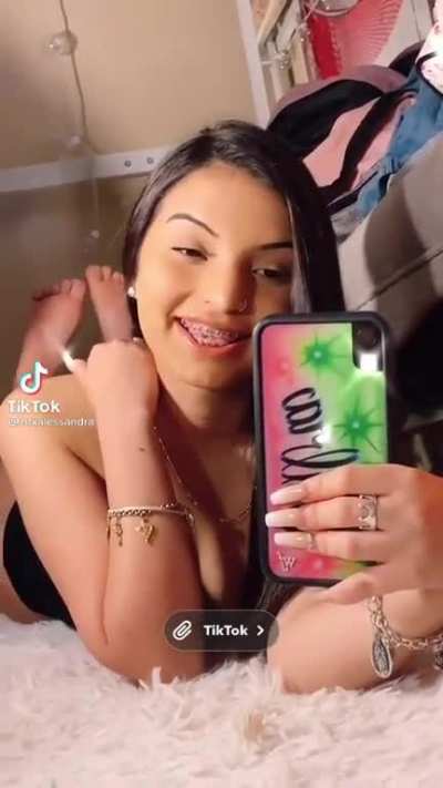Hi