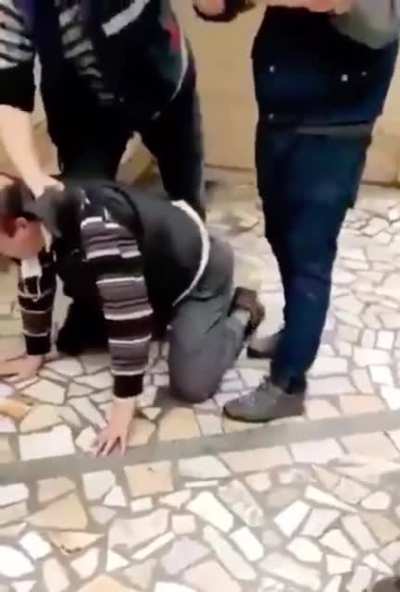 Bursa İnegöl'de 10 yaşındaki kız çocuğuna tecavüz etmek üzereyken yakalanmış şerefsiz