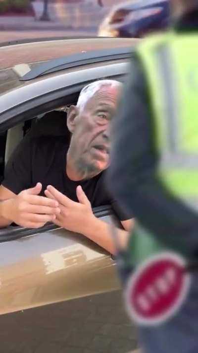 🍔