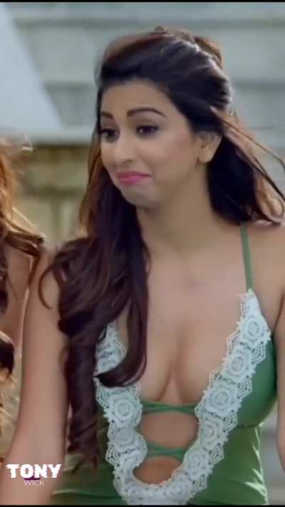 Eshanya Maheshwari