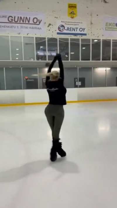 What we see and what an ice skater sees while performing an upright spin.